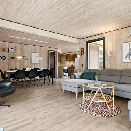 Holiday home Aike - 100m To The Inlet By Interhome